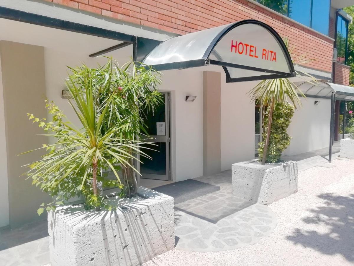 Hotel Rita 切尔维亚 外观 照片