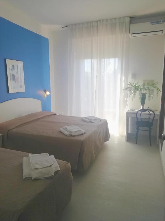 Hotel Rita 切尔维亚 外观 照片